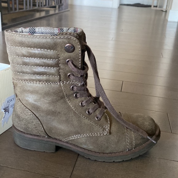 Roxy combat boots womens size 6.5 TTS - Picture 8 of 8